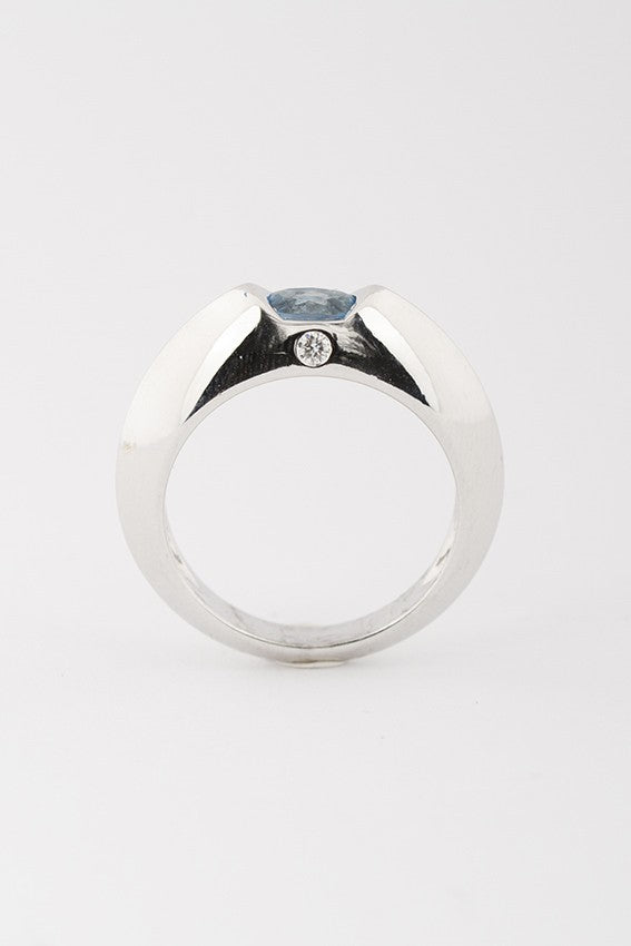 Wit gouden ring van Piaget