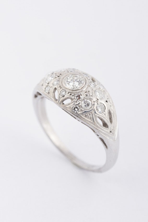 Platina band ring met diamanten