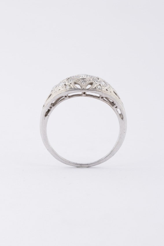 Platina band ring met diamanten