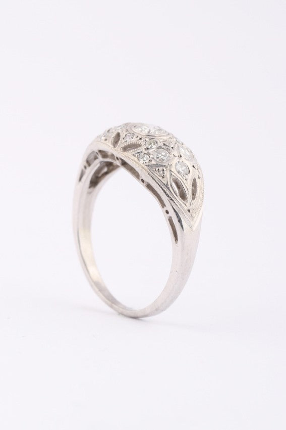 Platina band ring met diamanten
