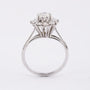 Wit gouden entourage ring met 9 briljanten