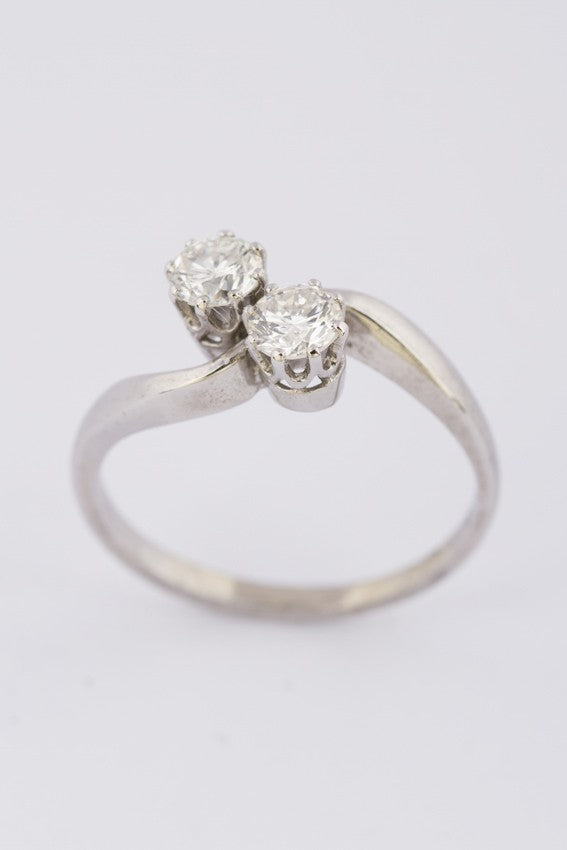 Wit gouden slag ring met briljanten