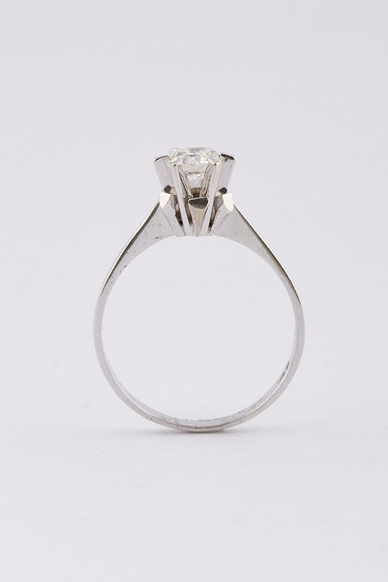 Wit gouden solitair ring met  briljant (0.59 ct.)