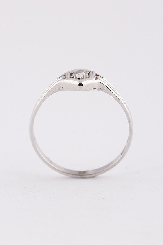 Wit gouden solitair Art Déco ring met een briljant