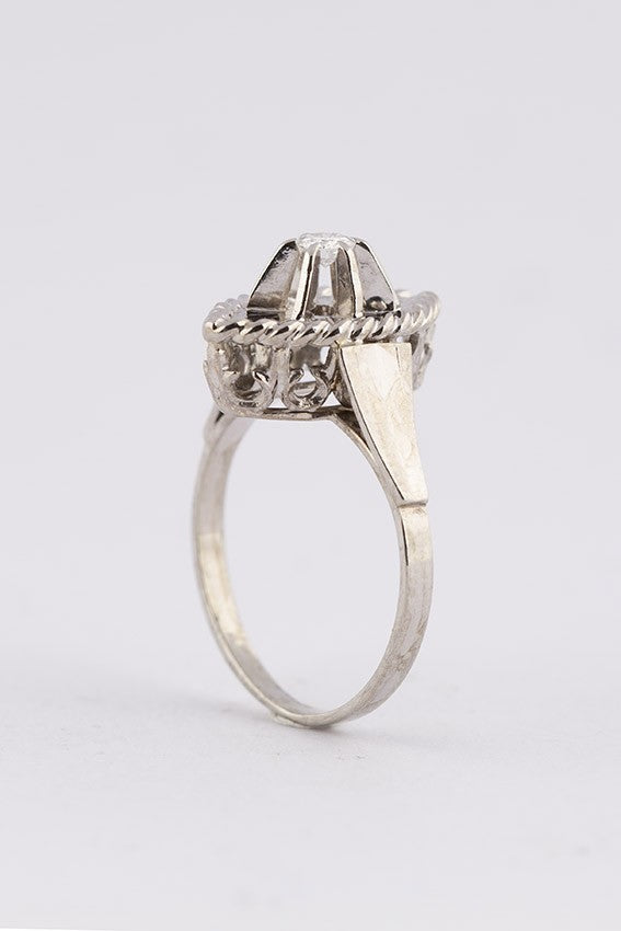 White gold marquise ring with a brilliant