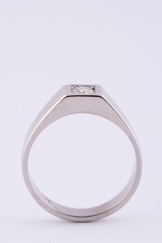 White gold men's ring with a brilliant