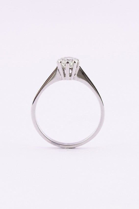 18 carat white gold solitaire ring