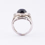 Wit gouden ring met onyx en diamant