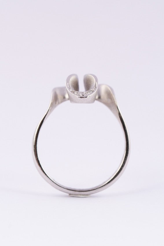 Wit gouden ring met 3 briljanten