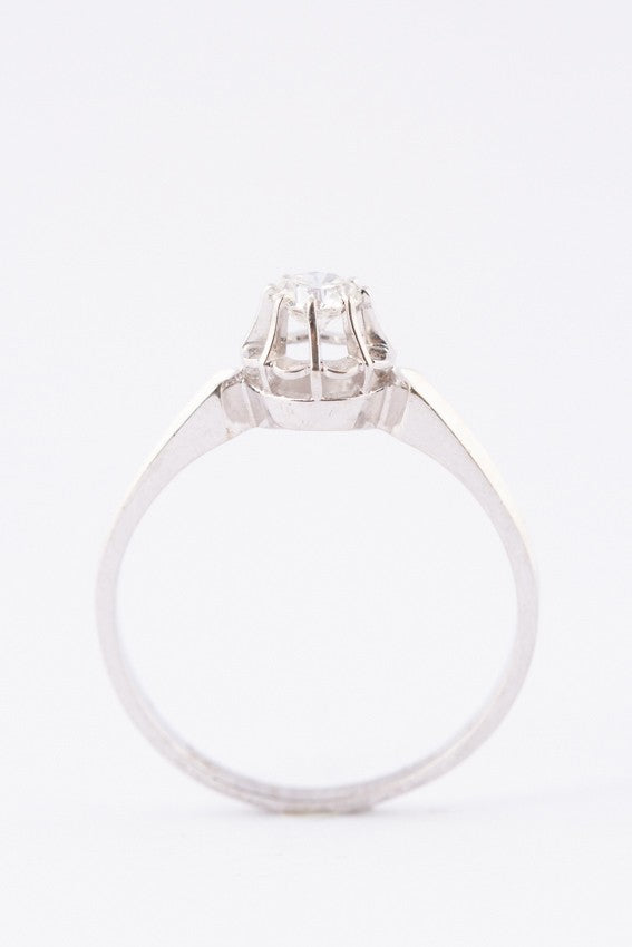 White gold solitaire ring with a brilliant of approx. 0.24 ct.