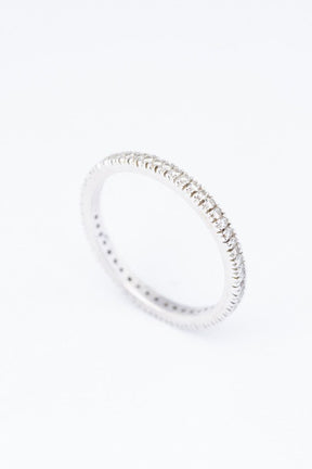 White gold alliance ring with 53 diamonds