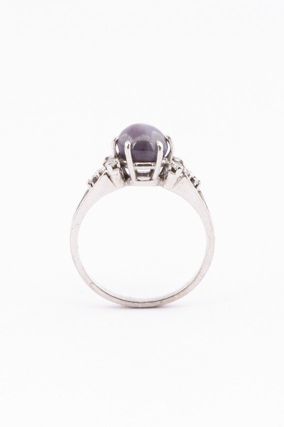 Gouden ring met saffier en diamanten