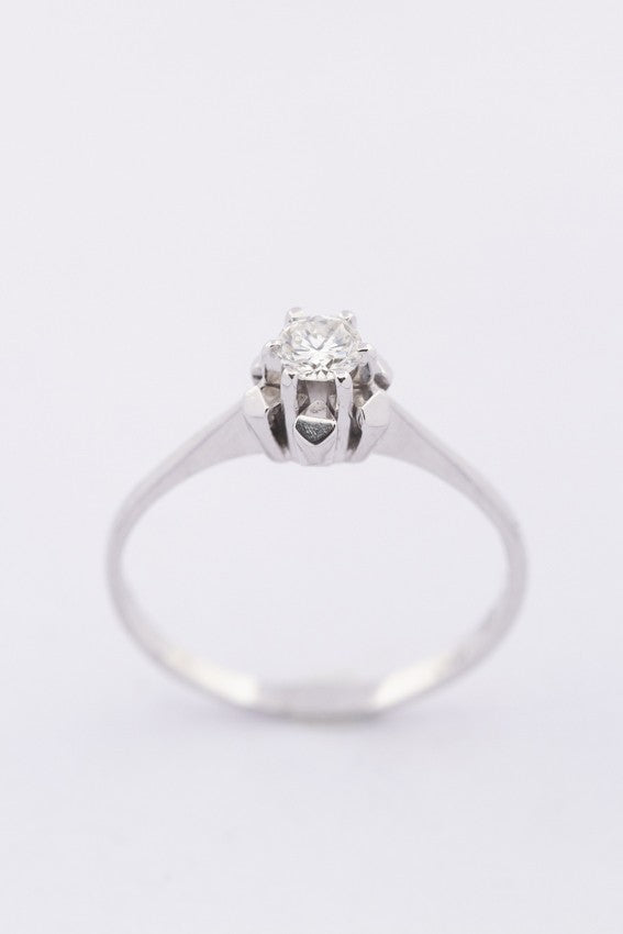 white gold solitaire ring