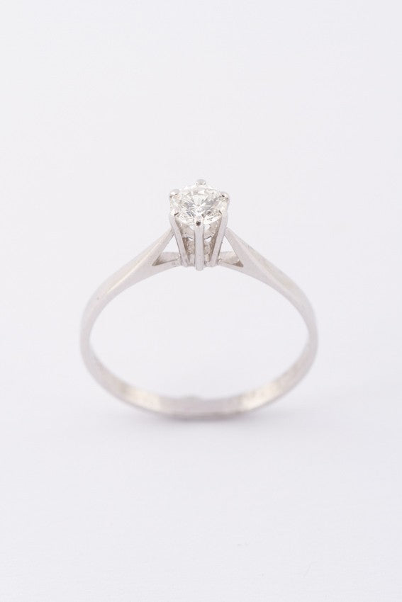Wit gouden solitair ring met een briljant (0.35 ct.)