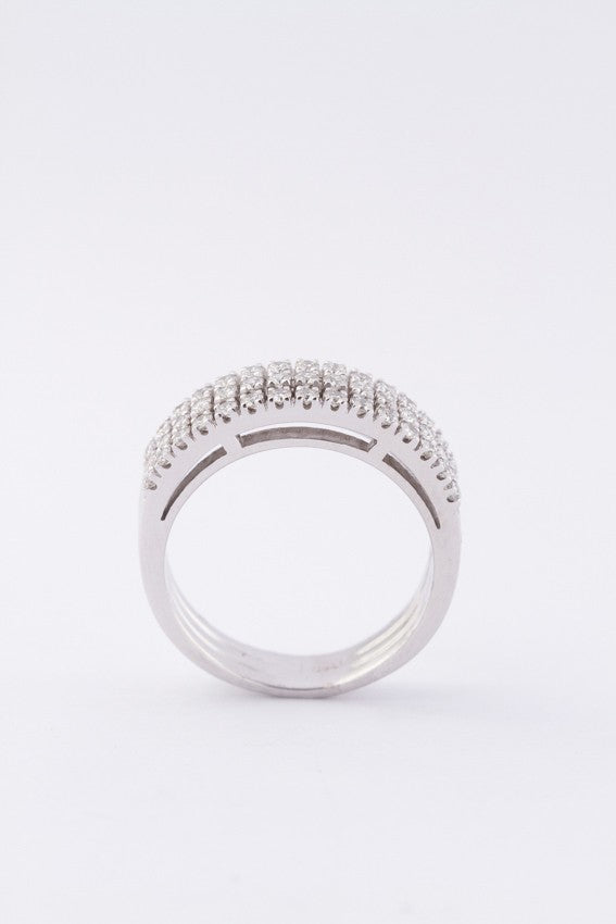 Wit gouden 3-dubbele rij ring met 45 briljanten