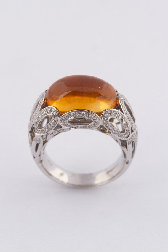 Wit gouden ring met citrien en briljanten