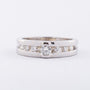 White gold ring with 7 brilliant-cut diamonds. Total weight approx. 0.40 ct.