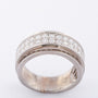 White gold double-row ring with 28 brilliant-cut diamonds. Total weight approx. 0.98 ct.