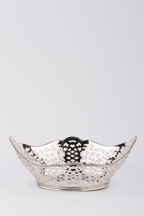 Silver bonbon basket