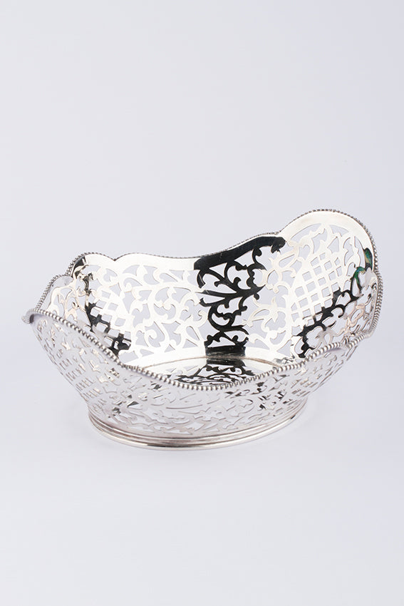 Silver bonbon basket