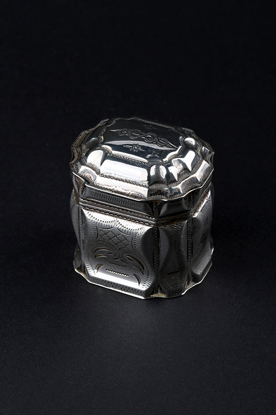 Silver lodderein box