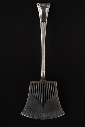 Antique silver Art Deco asparagus scoop